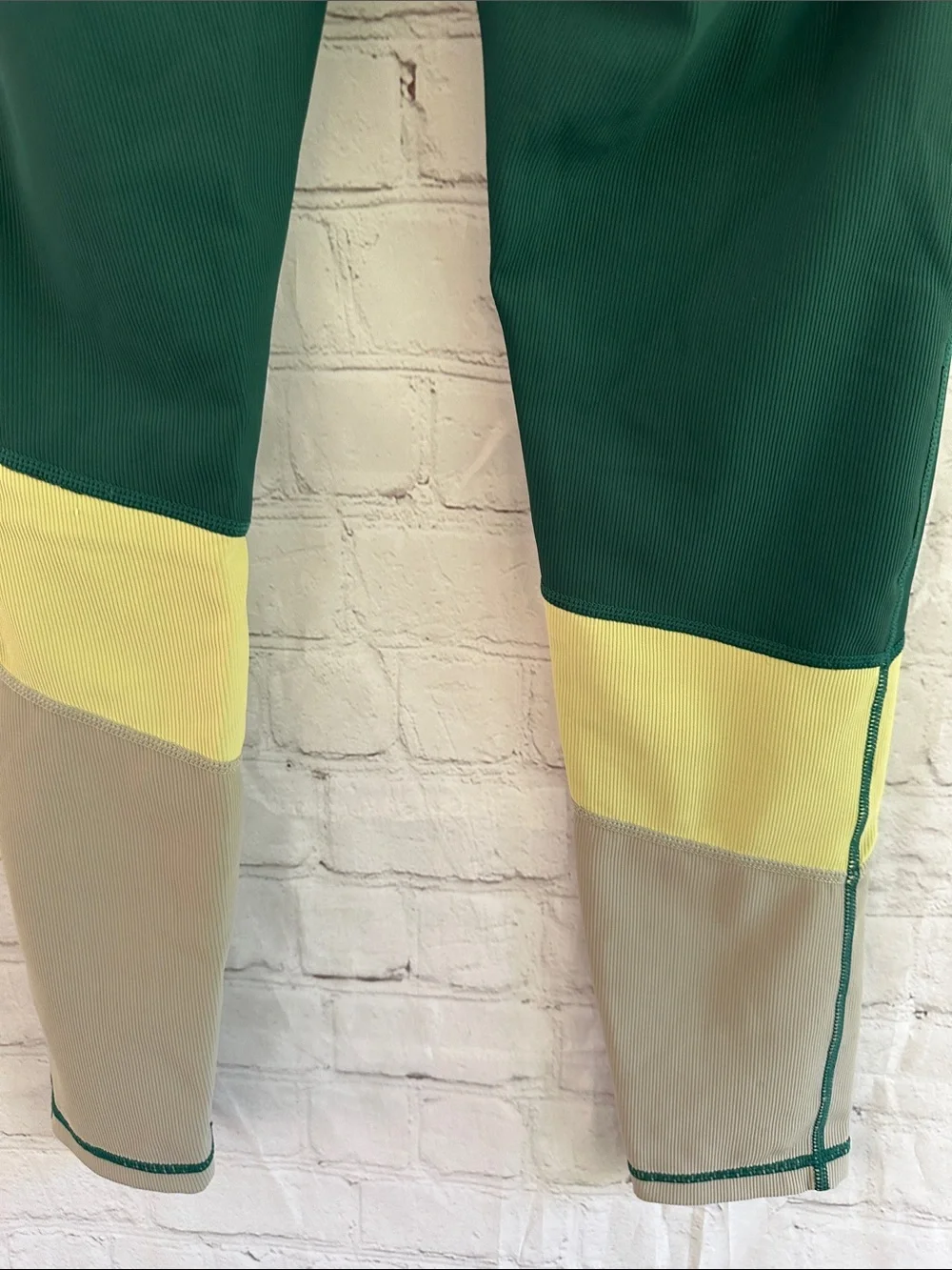 Wilo the Label  Green Colorblock Leggings with Yellow and Gray Panels size M